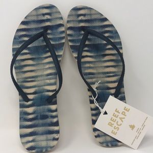 Reef women’s escape lux print sandal size 7